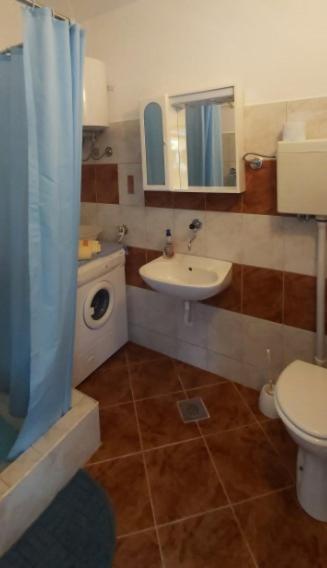 Apartmani Ana Karlobag Buitenkant foto